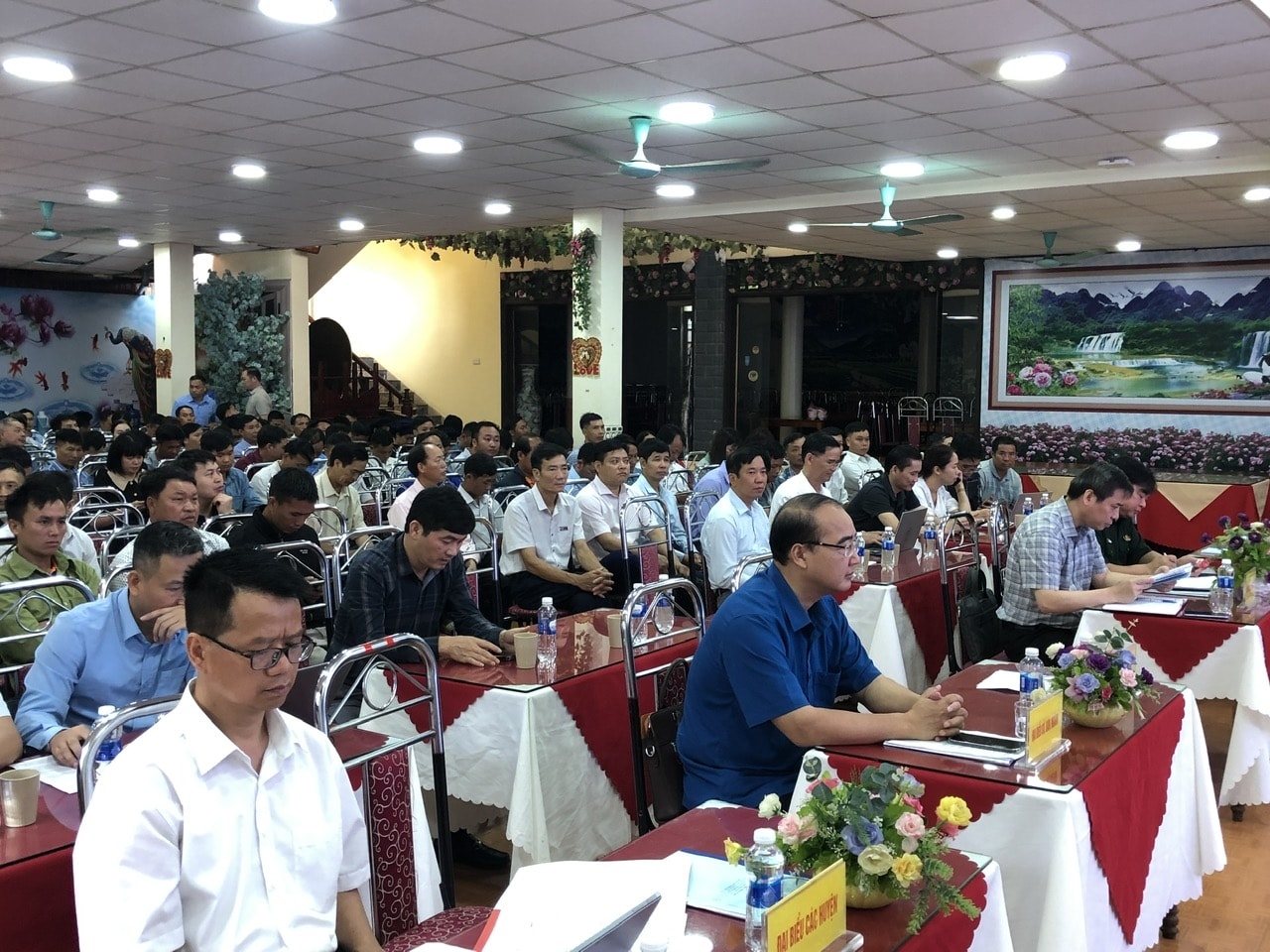Hội nghị có sự tham gia của lãnh đạo các ở ban ngành, các huyện, xã đang thụ hưởng nguồn lực từ  Chương trình MTQG 1719