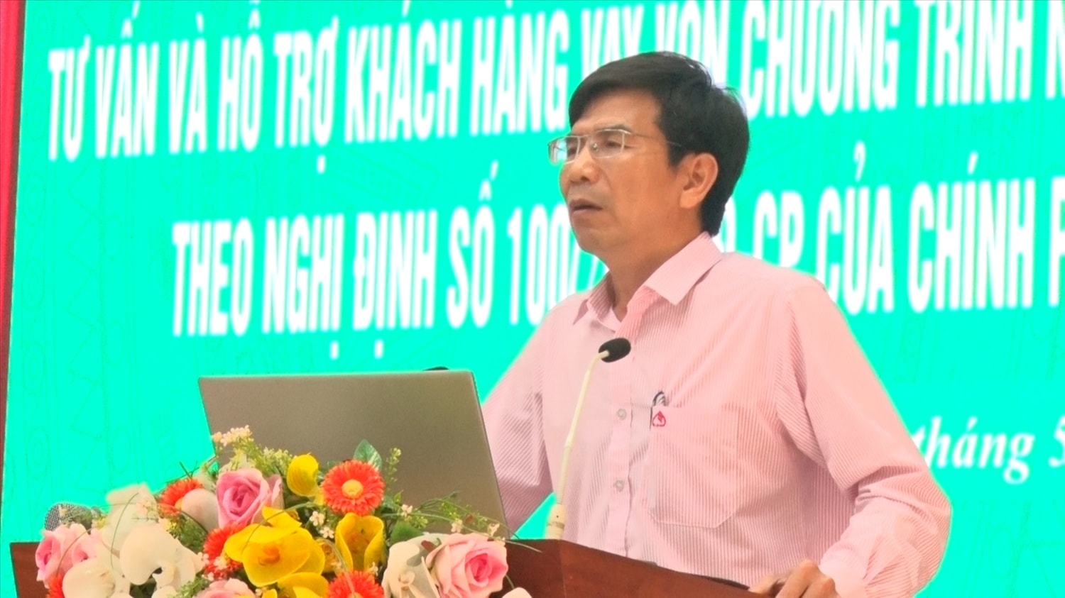 Phó Giám đốc NHCSXH tỉnh Đồng Nai Nguyễn Sỹ Cường phát biểu tại Hội nghị tư vấn hỗ trợ khách hàng vay nhà ở xã hội Phó Giám đốc NHCSXH tỉnh Đồng Nai Nguyễn Sỹ Cường phát biểu tại Hội nghị tư vấn hỗ trợ khách hàng vay nhà ở xã hội