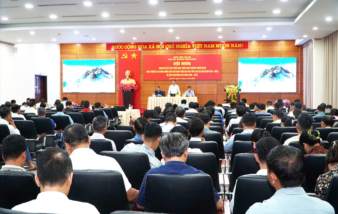 Bên cạnh việc đánh giá kết quả đạt được, hội nghị giành nhiều thời gian để các đại biểu tham gia ý kiến đề xuất  nội dung cho Chương trình MTQG 1719 giai đoạn 2026 - 2030