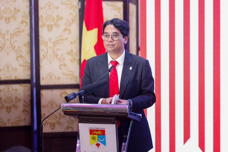 Quyền Hiệu trưởng Trường Đại học Kebaangsan – Đại học Quốc gia Malaysia phát biểu chào mừng - Ảnh: VGP/Nhật Bắc