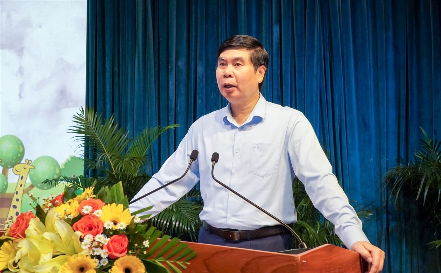 Phó Chủ tịch UBND tỉnh Bình Định, ông Lâm Hải Giang phát biểu phát động Tháng hành động vì trẻ em năm 2025