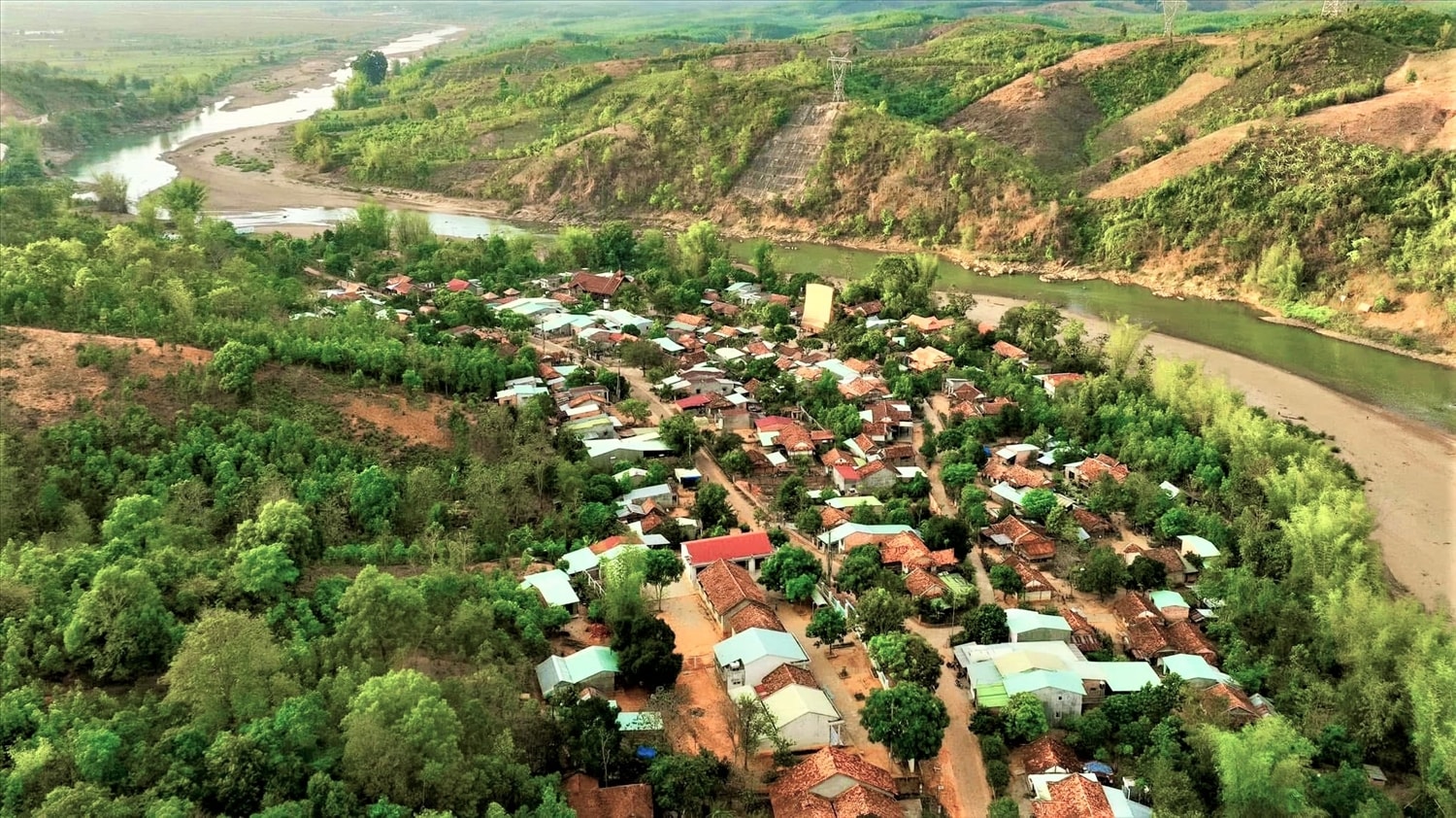 Diện mạo các thôn, làng vùng đồng bào DTTS thành phố Kon Tum đổi thay nhờ nguồn lực đầu tư từ Chương trình MTQG 1719