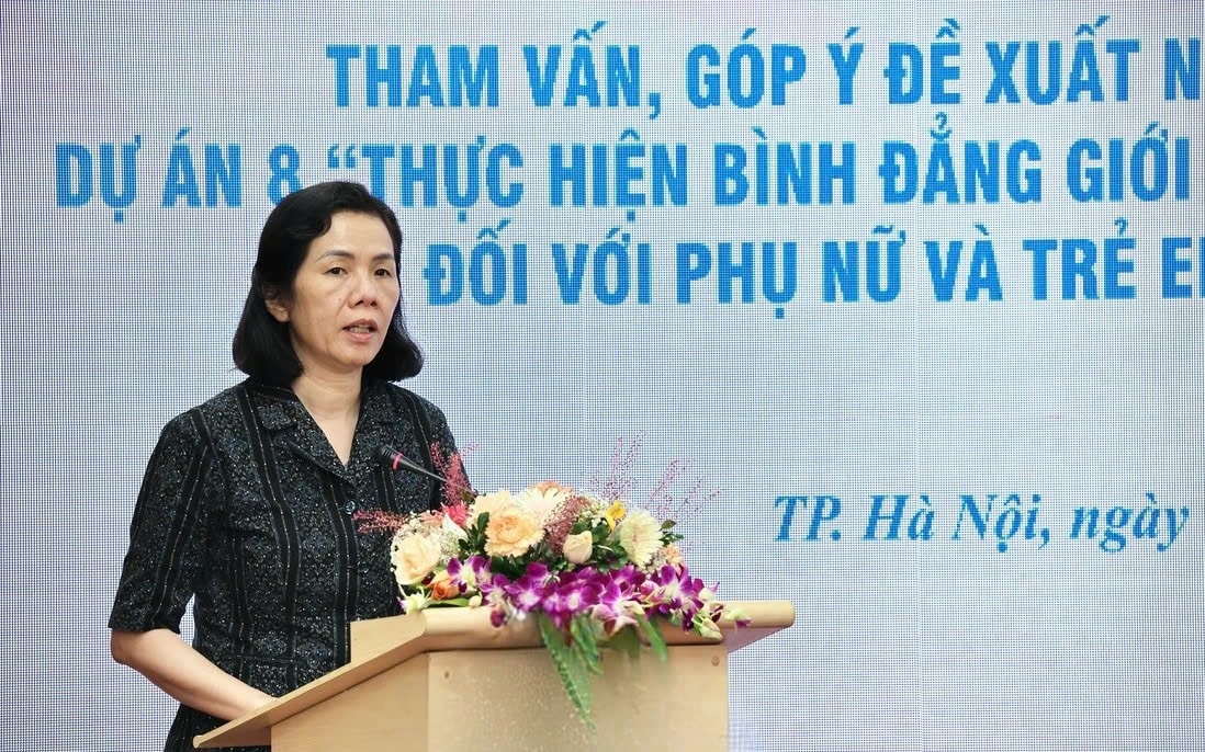Phó Chủ tịch Hội LHPN Việt Nam Nguyễn Thị Minh Hương phát biểu khai mạc Hội thảo
