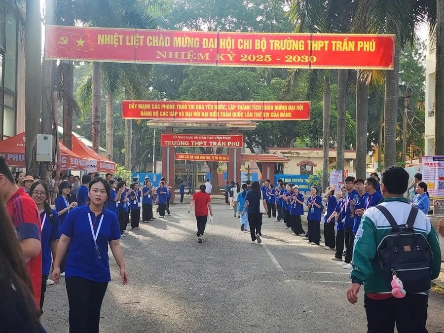Điểm thi Trường THPT Trần Phú (TP Vĩnh Yên). Ảnh TL