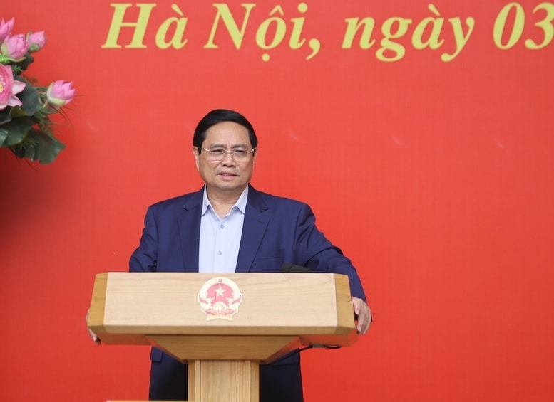 Thủ tướng Phạm Minh Chính chủ trì cuộc họp của Thường trực Chính phủ về dự thảo Nghị quyết của Chính phủ về phạm vi, đối tượng tiết kiệm chi thường xuyên dự toán ngân sách nhà nước năm 2025 - Ảnh: VGP/Nhật Bắc