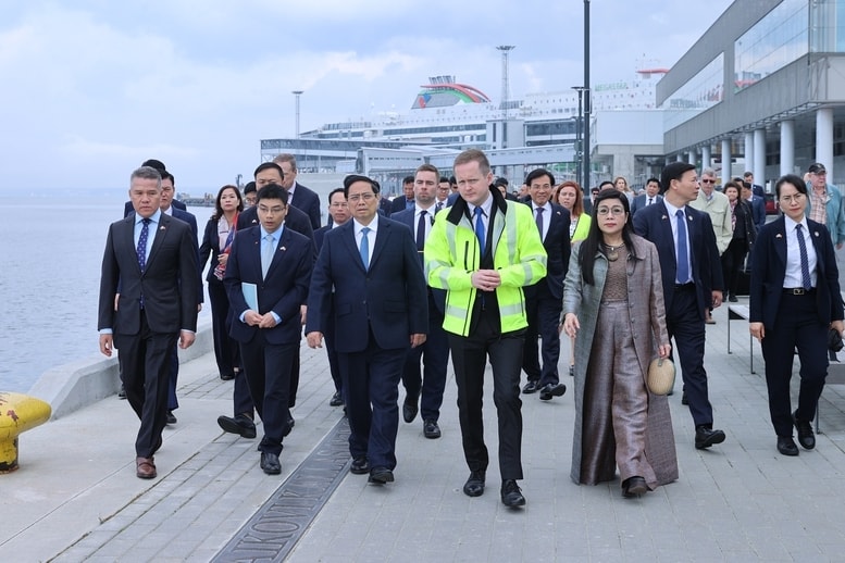 Cảng Tallinn là một trong những cửa ngõ hàng hải quan trọng bậc nhất của Cộng hòa Estonia, đồng thời là một trong những cảng biển lớn nhất ở khu vực biển Baltic - Ảnh: VGP/Nhật Bắc Cảng Tallinn là một trong những cửa ngõ hàng hải quan trọng bậc nhất của Cộng hòa Estonia, đồng thời là một trong những cảng biển lớn nhất ở khu vực biển Baltic - Ảnh: VGP/Nhật Bắc
