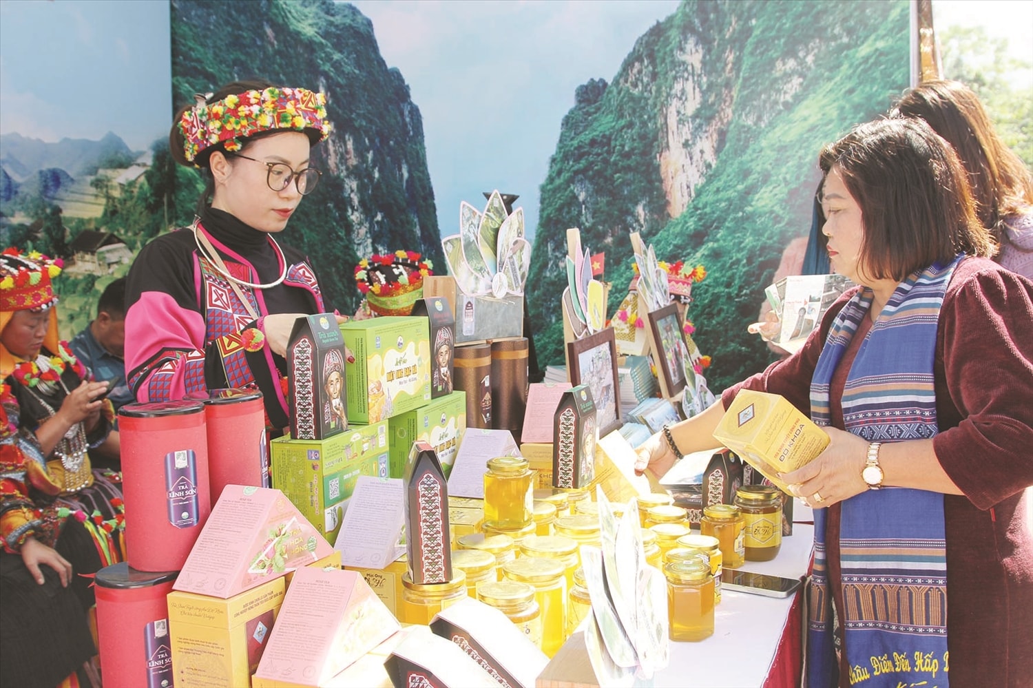 Từ nguồn vốn Tiểu Dự án 2, Dự án 3 đã hỗ trợ cho người dân và  doanh nghiệp liên kết phát triển sản xuất nâng cao giá trị nông sản
