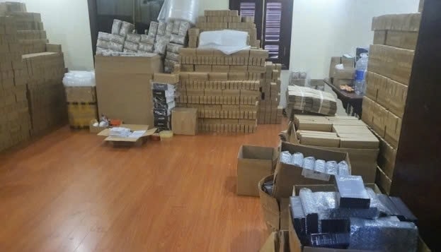 Cơ quan chức năng đã thu giữ nhiều tang vật mà các đối tượng phục vụ cho mục đích phạm tội Cơ quan chức năng đã thu giữ nhiều tang vật mà các đối tượng phục vụ cho mục đích phạm tội