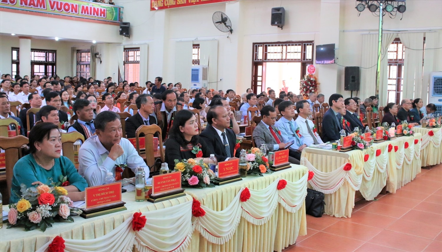 Các đại biểu tham dự buổi Lễ