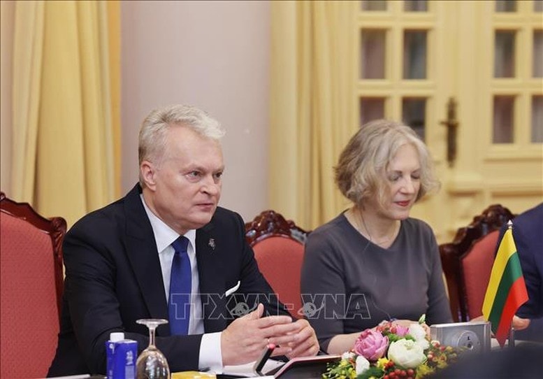 Tổng thống Lithuania Gitanas Nauseda phát biểu tại hội đàm - Ảnh: TTXVN Tổng thống Lithuania Gitanas Nauseda phát biểu tại hội đàm - Ảnh: TTXVN