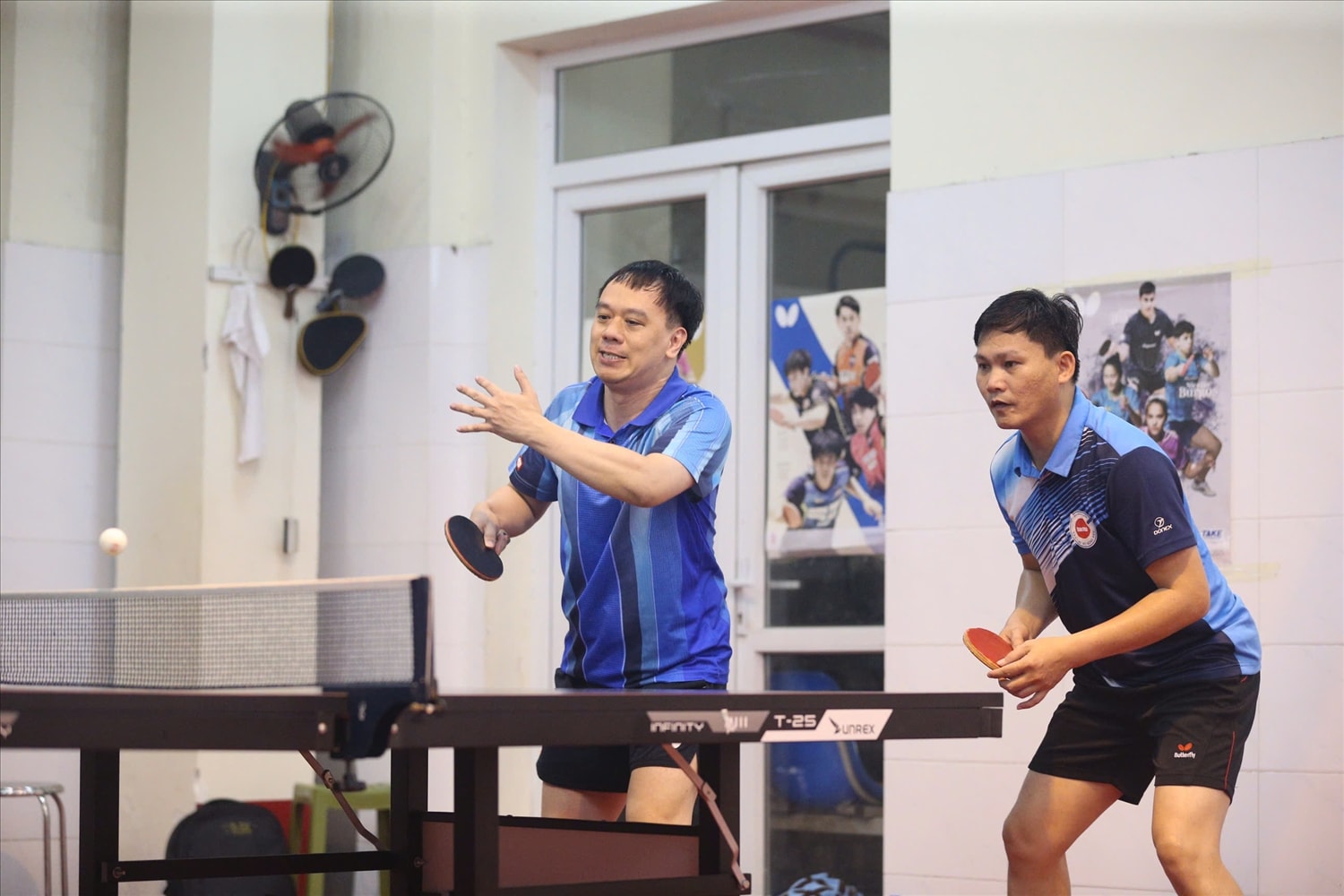 Các trận đấu đã diễn ra trong không khí sôi nổi, hào hứng