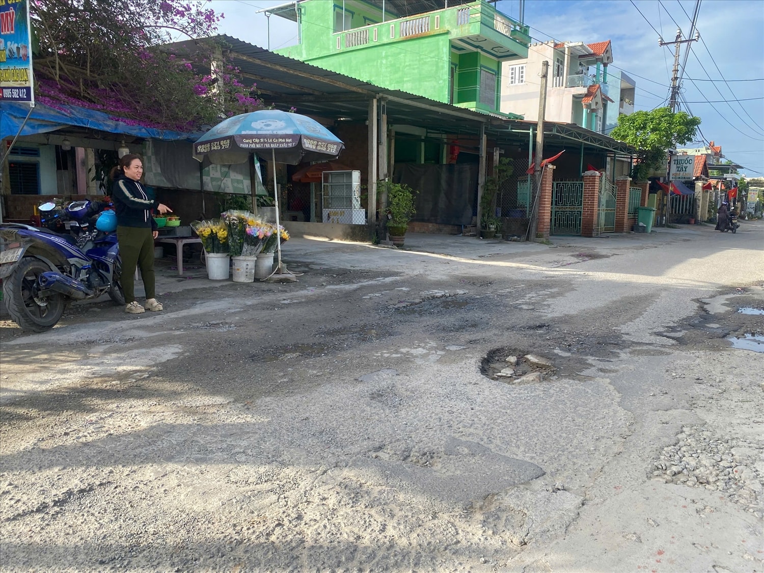 Người dân mong muốn cầu Tam Giang sớm hoàn thành, đưa vào sử dụng.