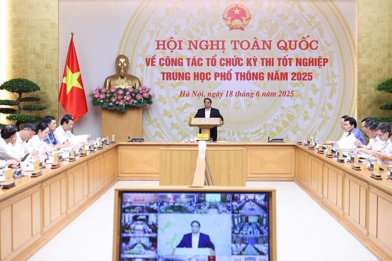 Về quan điểm về tổ chức Kỳ thi tốt nghiệp THPT năm 2025, Thủ tướng chỉ rõ quan điểm chung là: 