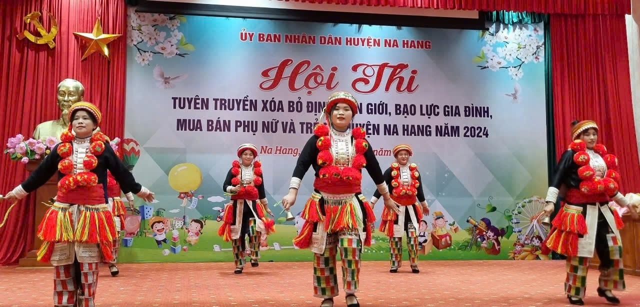 Hội thi tuyên truyền xoá bỏ định kiến giới, bạo lực gia đình, mua bán phụ nữ và trẻ em huyện Na Hang
