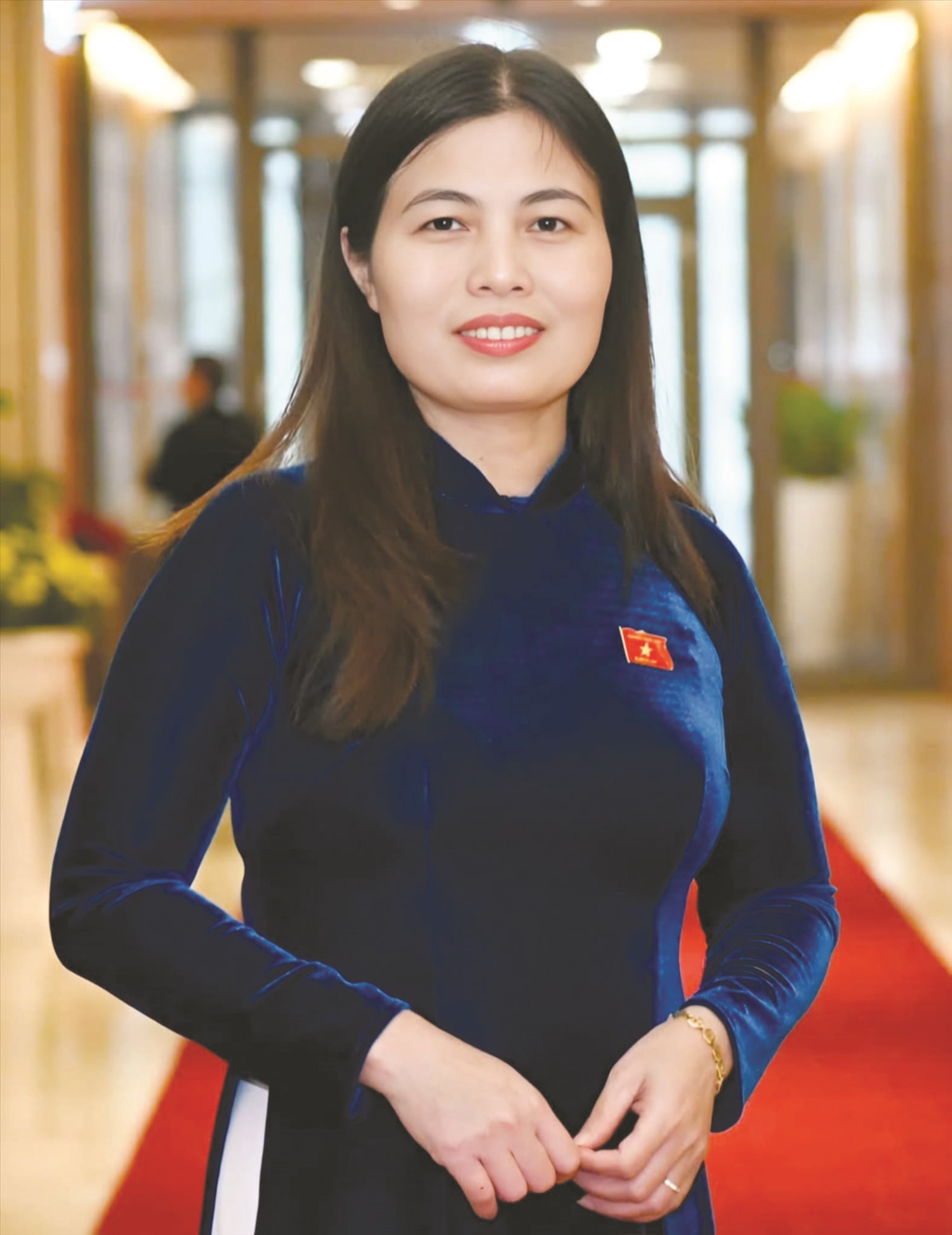  Bà Hồ Thị Minh, Đại biểu Quốc hội, Phó Giám đốc phụ trách Sở Dân tộc và Tôn giáo tỉnh Quảng Trị