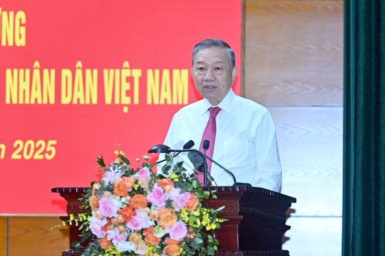 Tổng Bí thư Tô Lâm phát biểu tại buổi làm việc với Tổng cục Chính trị Quân đội nhân dân Việt Nam. (Ảnh: Đăng Khoa) 