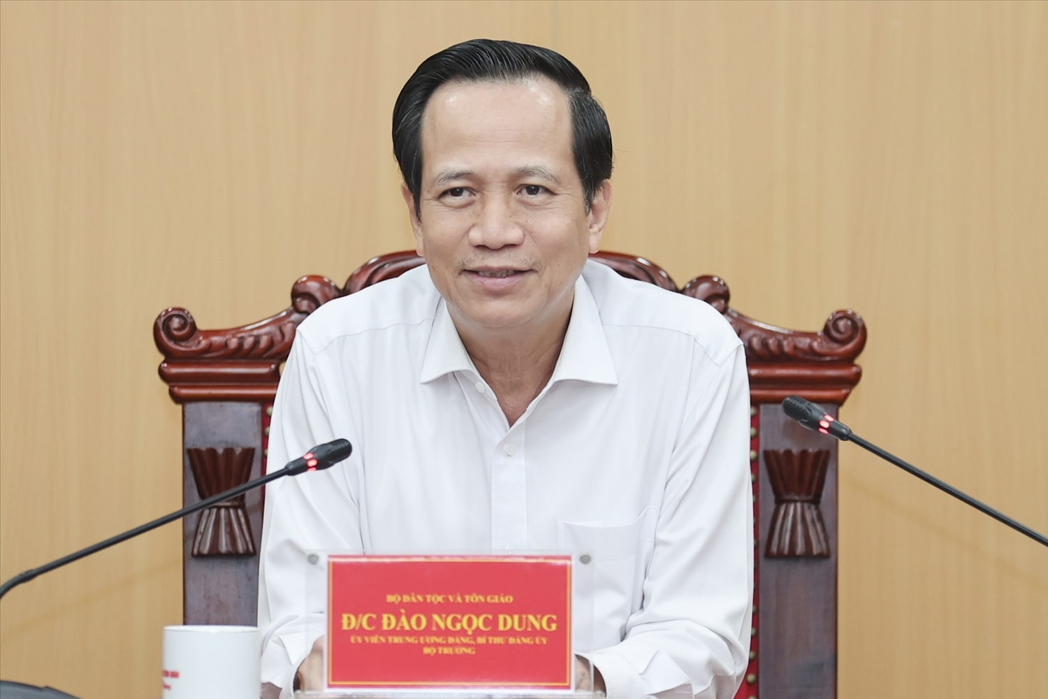 Bí thư Đảng ủy, Bộ trưởng Bộ Dân tộc và Tôn giáo Đào Ngọc Dung chủ trì Hội nghị  - Ảnh Lê Anh Dũng