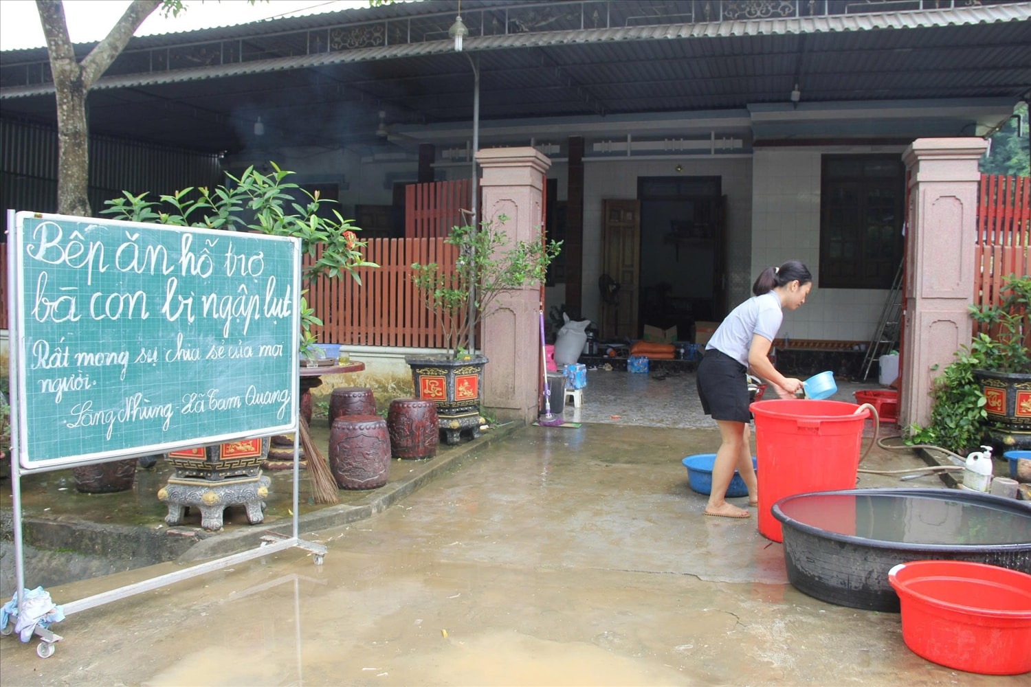 Vị trí bếp ăn ở Làng Nhùng xã Tam Quang Vị trí bếp ăn ở Làng Nhùng xã Tam Quang