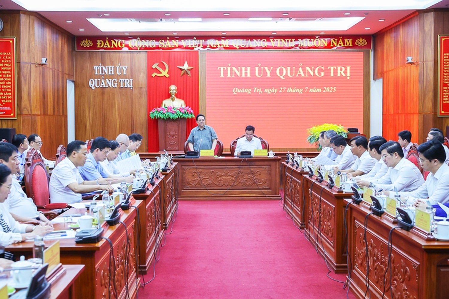 Thủ tướng đề nghị Quảng Trị tập trung vào 10 nhóm nhiệm vụ, giải pháp chủ yếu - Ảnh: VGP/Nhật Bắc