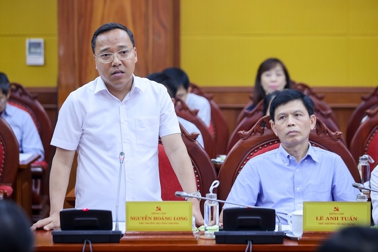 Thứ trưởng Bộ Công Thương Nguyễn Hoàng Long phát biểu - Ảnh: VGP/Nhật Bắc
