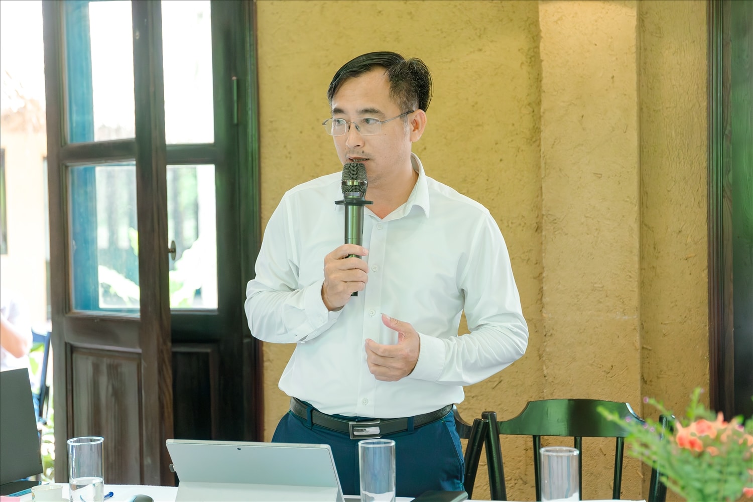 Ông Lại Quốc Tĩnh – Chủ tịch Hiệp hội Du lịch tỉnh Tuyên Quang: Mỗi người dân là một hướng dẫn viên, là một hình ảnh đẹp của Thông Nguyên - Ảnh Vũ Mừng Ông Lại Quốc Tĩnh – Chủ tịch Hiệp hội Du lịch tỉnh Tuyên Quang: Mỗi người dân là một hướng dẫn viên, là một hình ảnh đẹp của Thông Nguyên - Ảnh Vũ Mừng