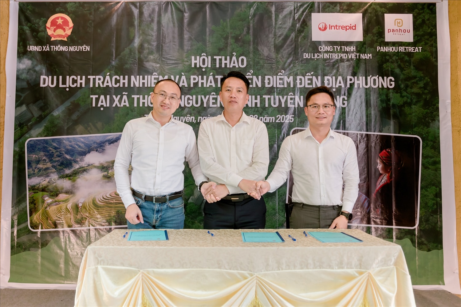 UBND xã Thông Nguyên, Doanh nghiệp Panhou Retreat và Tổ chức Du lịch quốc tế Intrepid Vietnam ký kết hợp tác với 4 nội dung: Bảo vệ cảnh quan; Phát triển nhân lực địa phương; Phục hồi hệ sinh thái và Xây dựng tour du lịch xanh, có trách nhiệm - Ảnh Vũ Mừng UBND xã Thông Nguyên, Doanh nghiệp Panhou Retreat và Tổ chức Du lịch quốc tế Intrepid Vietnam ký kết hợp tác với 4 nội dung: Bảo vệ cảnh quan; Phát triển nhân lực địa phương; Phục hồi hệ sinh thái và Xây dựng tour du lịch xanh, có trách nhiệm - Ảnh Vũ Mừng