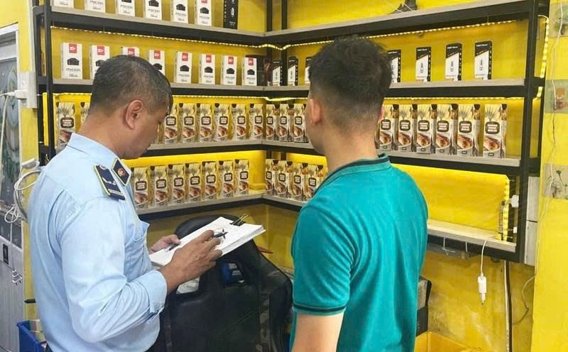 Tăng cường truyền thông về tác hại của thuốc lá điện tử đối với sức khoẻ, hành vi lối sống. Ảnh: ITN