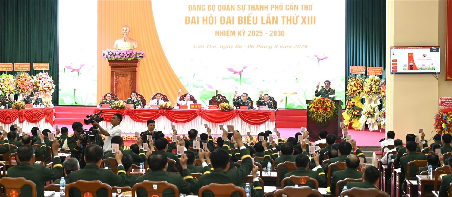 Đại hội đại biểu Đảng bộ Quân sự thành phố lần thứ XIII có ý nghĩa lịch sử quan trọng Đại hội đại biểu Đảng bộ Quân sự thành phố lần thứ XIII có ý nghĩa lịch sử quan trọng