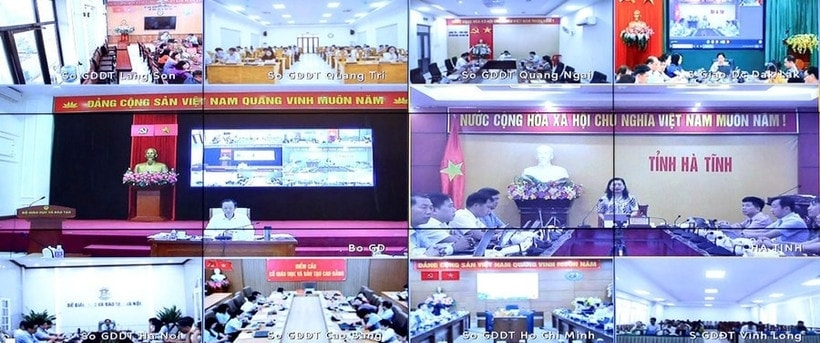 Vừa qua, Bộ Giáo dục và Đào tạo (GD-ĐT) tổ chức hội nghị toàn quốc nhằm triển khai phân cấp quản lý nhà nước về giáo dục trong bối cảnh thực hiện mô hình chính quyền địa phương hai cấp. Hội nghị được tổ chức theo hình thức trực tiếp kết hợp trực tuyến, kết nối tới hơn 3.000 điểm cầu xã/phường, với khoảng 90% trong số 50.000 đại biểu là cán bộ cấp xã.