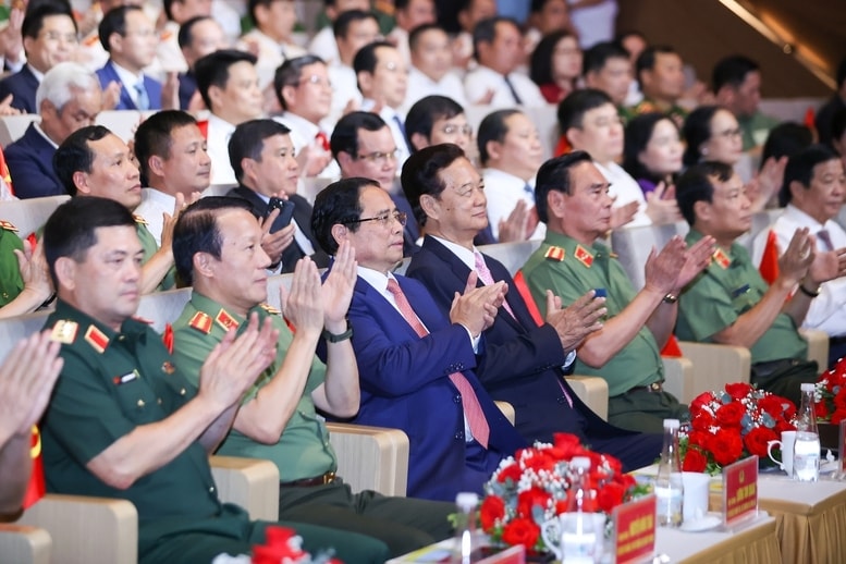 Thủ tướng Phạm Minh Chính cùng các đại biểu dự Đại hội Thi đua 