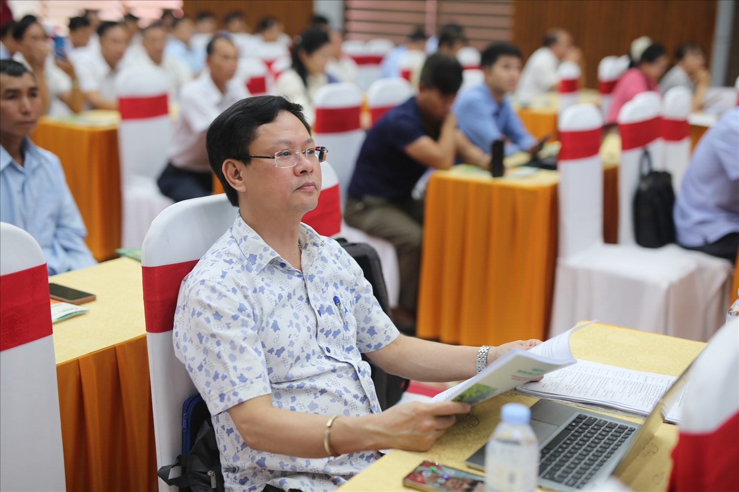 Nhiều ý kiến tại Diễn đàn đã nhấn mạnh: phát triển vùng nguyên liệu rừng gỗ lớn đã và đang được xá định là hướng quan trọng của ngành lâm nghiệp trong chiến lược phát triển bền vững, nâng cao giá trị gia tăng và thích ứng với biến đổi khí hậu