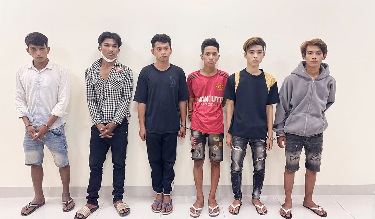 Các đối tượng (từ trái qua phải) Đi, Mai, Đôm, Sên, Hiền,Thay. (Ảnh: Tiến Tầm)