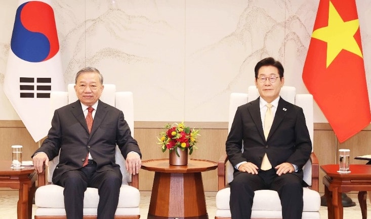 Tổng Bí thư Tô Lâm hội đàm hẹp với Tổng thống Hàn Quốc Lee Jae Myung. (Ảnh: Thống Nhất/TTXVN) Tổng Bí thư Tô Lâm hội đàm hẹp với Tổng thống Hàn Quốc Lee Jae Myung. (Ảnh: Thống Nhất/TTXVN)