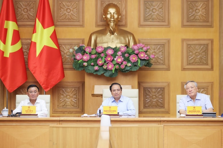 Các đồng chí lãng đạo tham dự cuộc họp - Ảnh: VGP/Nhật Bắc Các đồng chí lãng đạo tham dự cuộc họp - Ảnh: VGP/Nhật Bắc
