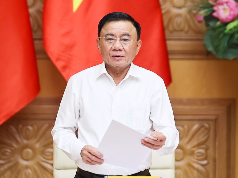 Đồng chí Trần Cẩm Tú, Ủy viên Bộ Chính trị, Thường trực Ban Bí thư phát biểu tại cuộc họp - Ảnh: VGP/Nhật Bắc Đồng chí Trần Cẩm Tú, Ủy viên Bộ Chính trị, Thường trực Ban Bí thư phát biểu tại cuộc họp - Ảnh: VGP/Nhật Bắc