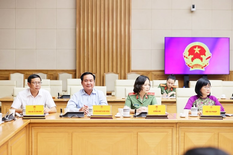 Các đại biểu tham dự cuộc họp - Ảnh: VGP/Nhật Bắc Các đại biểu tham dự cuộc họp - Ảnh: VGP/Nhật Bắc