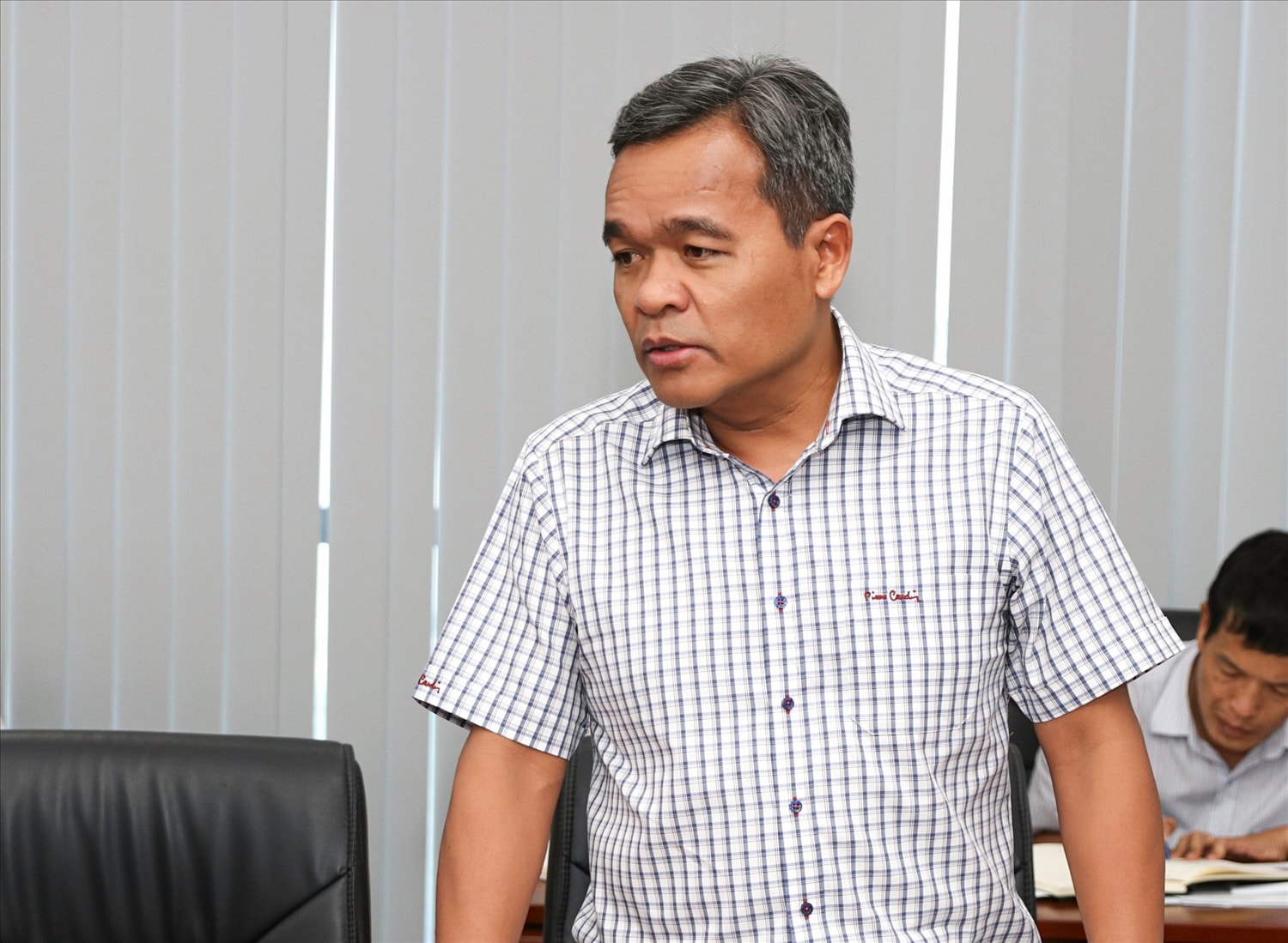 Thứ trưởng Thường trực Bộ Dân tộc và Tôn giáo Hồ Văn Niên phát biểu tại cuộc họp - Ảnh: Tuấn Ninh