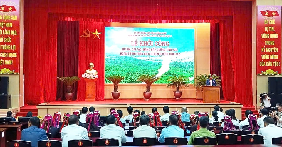 Toàn cảnh Lễ khởi công Dự án cải tạo, nâng cấp đường tỉnh 330 