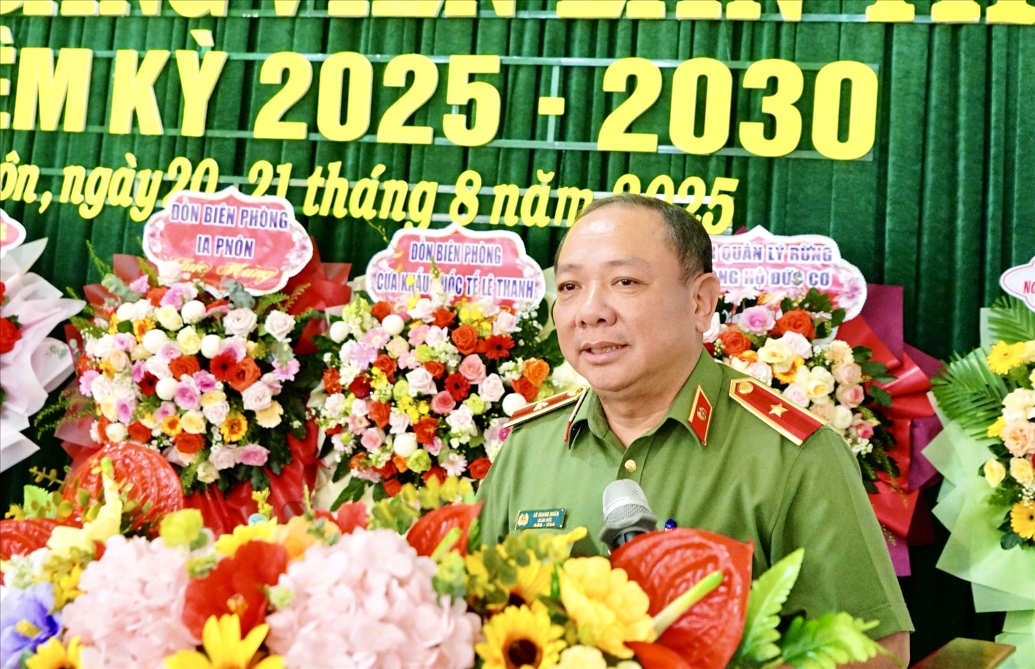 Thiếu tướng Lê Quang Nhân, Giám đốc Công an tỉnh Gia Lai phát biểu tại Đại hội