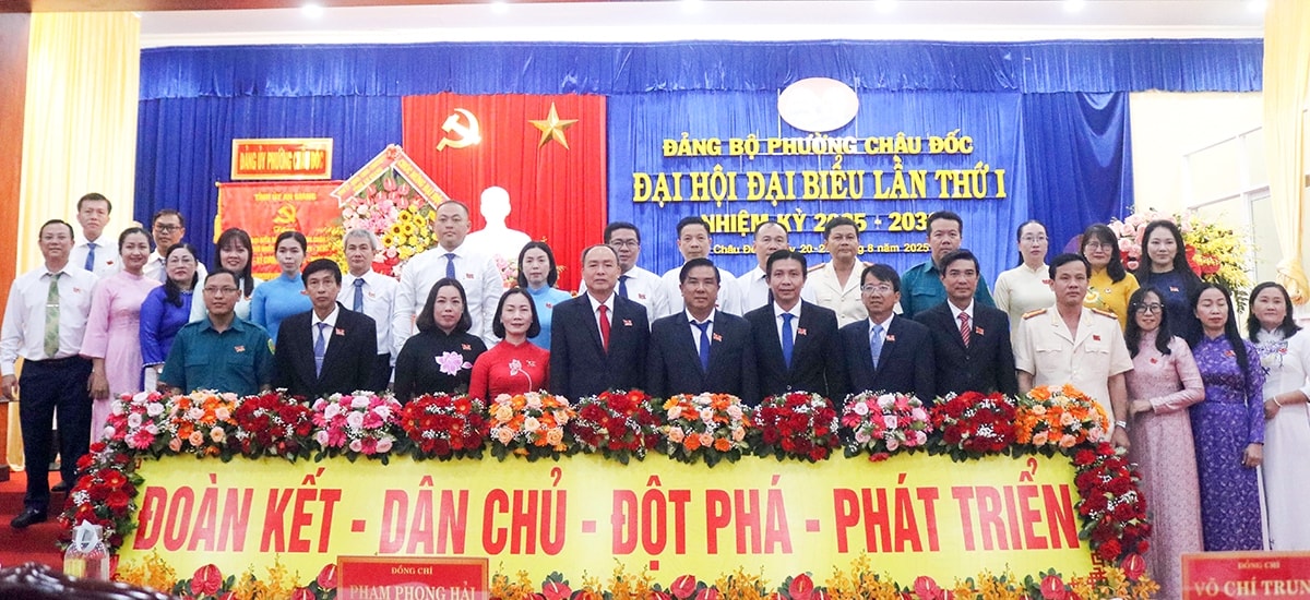 Ban Chấp hành Đảng bộ phường Châu Đốc nhiệm kỳ 2025 -2030. Ban Chấp hành Đảng bộ phường Châu Đốc nhiệm kỳ 2025 -2030.