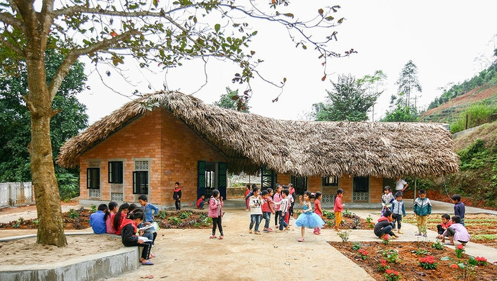 Việc xây dựng trường học tại các xã biên giới là việc mới, việc lớn và có ý nghĩa sâu sắc (Ảnh: Báo Giáo dục và Thời đại) Việc xây dựng trường học tại các xã biên giới là việc mới, việc lớn và có ý nghĩa sâu sắc (Ảnh: Báo Giáo dục và Thời đại)