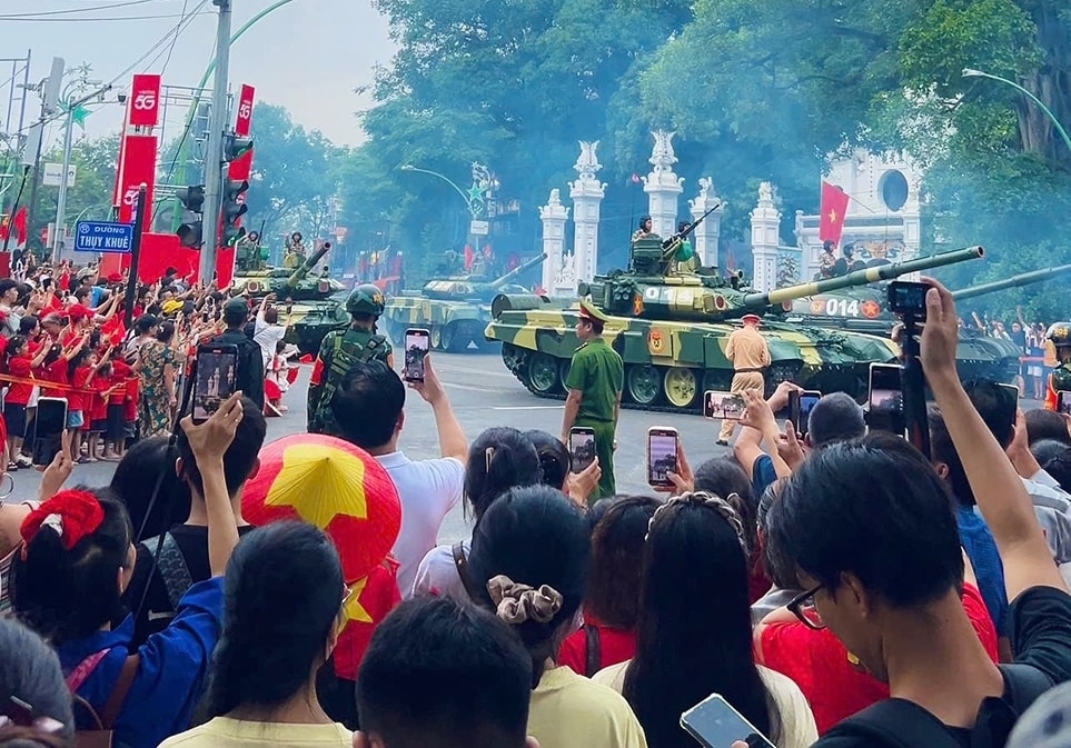 Văn minh chính là biểu hiện của lòng yêu nước trong đời sống hôm nay. (Ảnh: Hồng Phúc)