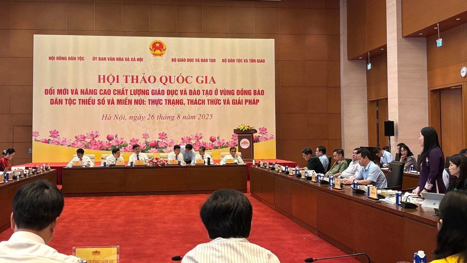 Quang cảnh hội nghị Quang cảnh hội thảo.