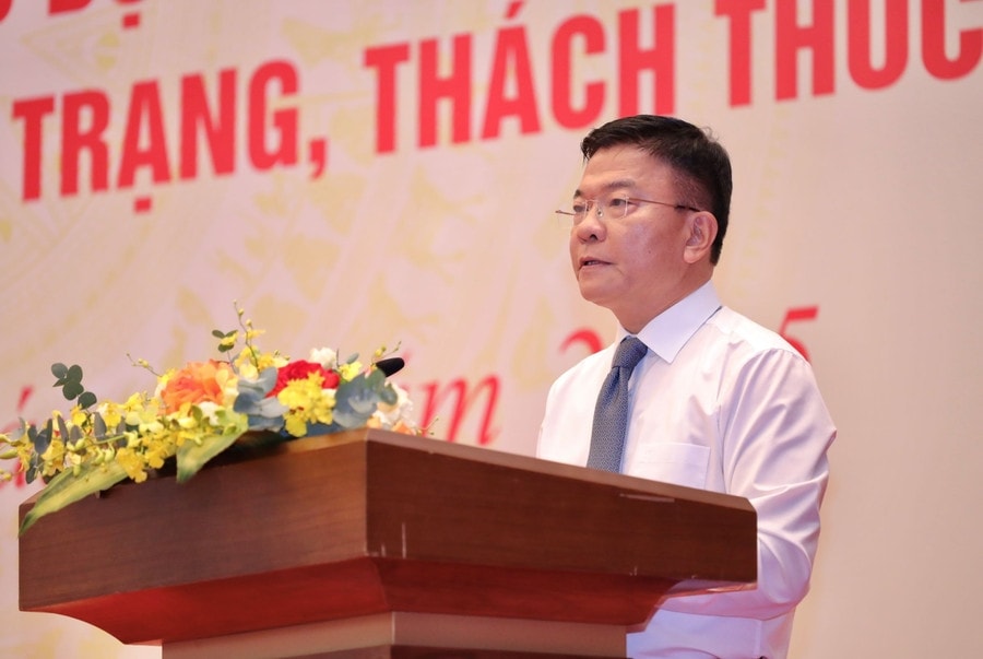 Phó Thủ tướng Chính phủ Lê Thành Long phát biểu tại Hội thảo. Phó Thủ tướng Chính phủ Lê Thành Long phát biểu tại Hội thảo.