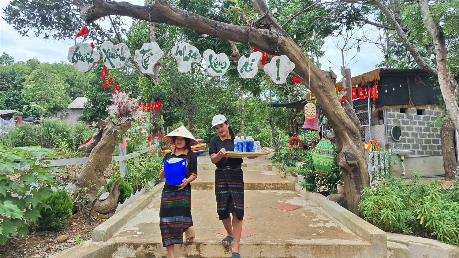 Du lịch cộng đồng đã và đang làm cho Còi Đá ngày một khởi sắc (Ảnh: Phạm Tiến)