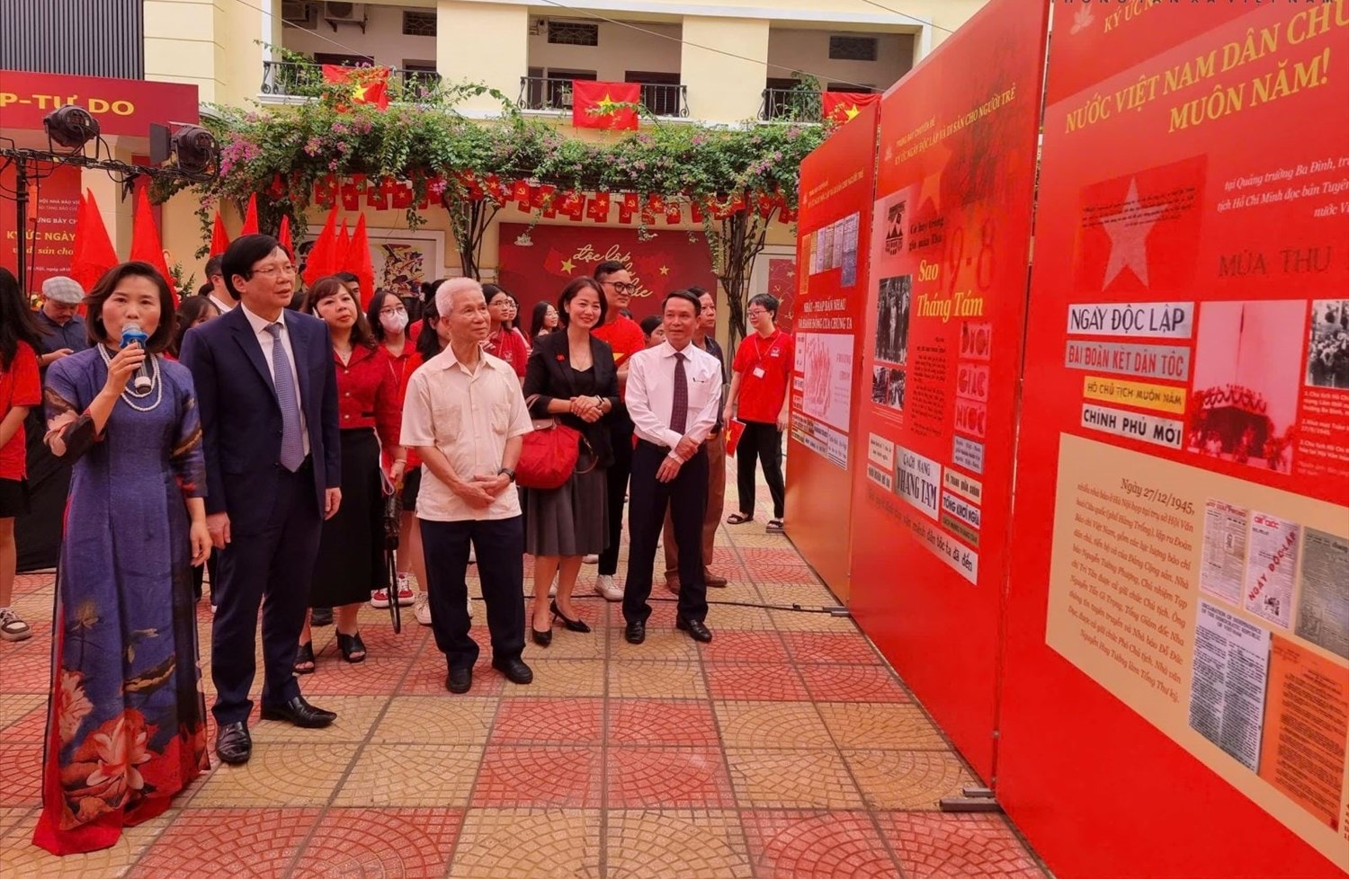 (Tin CTV) Trưng bày chuyên đề 