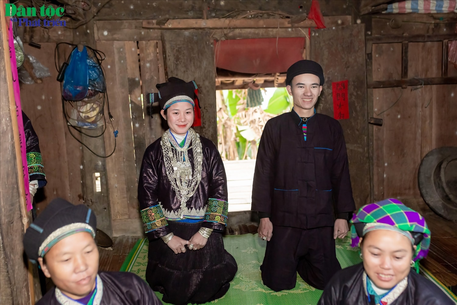 Các xã Thông Nguyên, Hồ Thầu, Nậm Dịch, Tân Tiến, Hoàng Su Phì, Thàng Tín, Bản Máy, Pờ Ly Ngài (trước đây thuộc huyện Hoàng Su Phì, tỉnh Hà Giang, nay thuộc tỉnh Tuyên Quang) là nơi cư trú lâu đời của cộng đồng 13 dân tộc. Trong đó, người Nùng chiếm tỷ lệ đông nhất, với trên 38% dân số. Trải qua bao thế hệ, đồng bào Nùng Dín nơi đây không chỉ giữ gìn bản sắc văn hóa truyền thống, mà còn lưu truyền nhiều phong tục độc đáo, đặc biệt là nét đẹp trong cưới hỏi – một nghi lễ thiêng liêng, giàu ý nghĩa gắn kết cộng đồng.