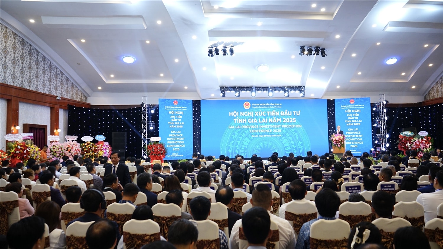 Quang cảnh hội nghị
