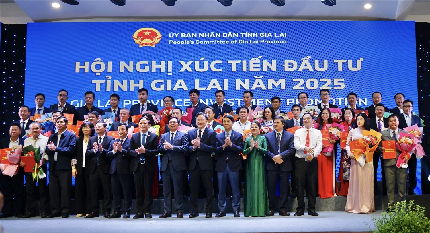 Lãnh đạo tỉnh Gia Lai trao Bản ghi nhớ đầu tư cho 42 dự án với tổng vốn gần 3,6 tỷ đồng