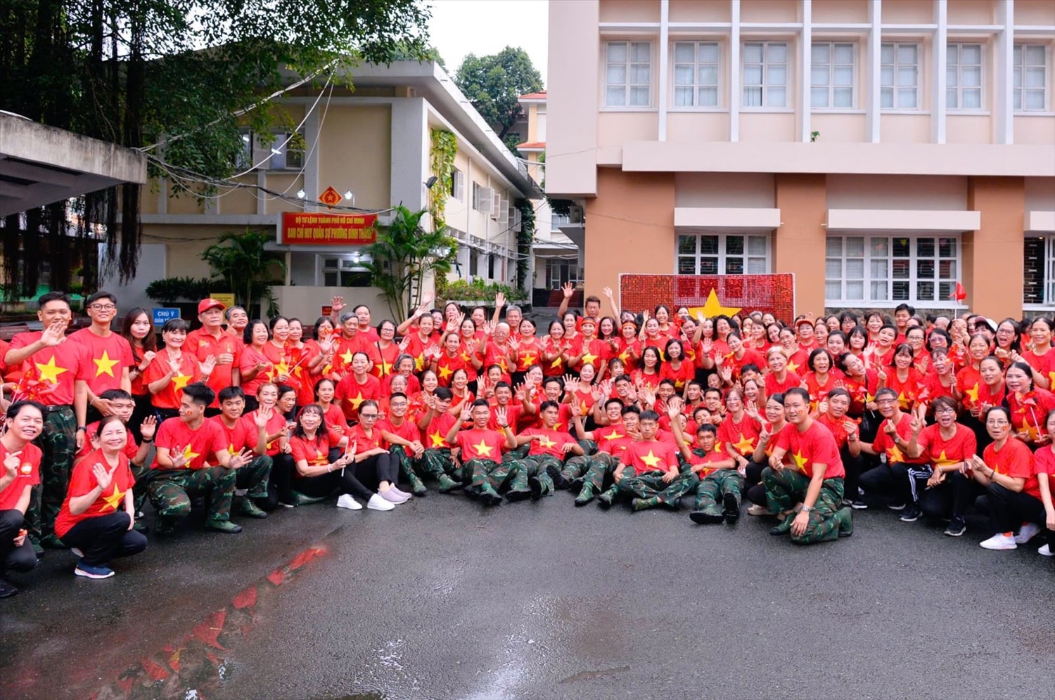 Có 750 người dân ở TP Hồ Chí Minh cùng tham gia đồng diễn chào mừng 80 năm Quốc Khánh.